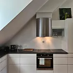 Modern In Center Apartamento *
