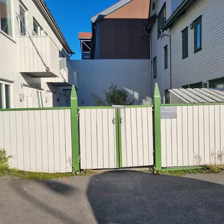 Modern In Center Apartment Tromso