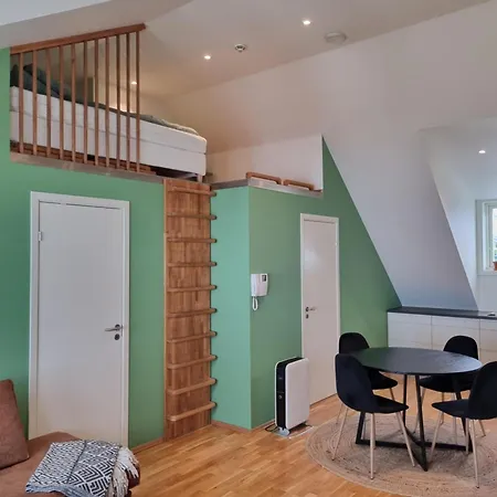 아파트 Modern In Center *